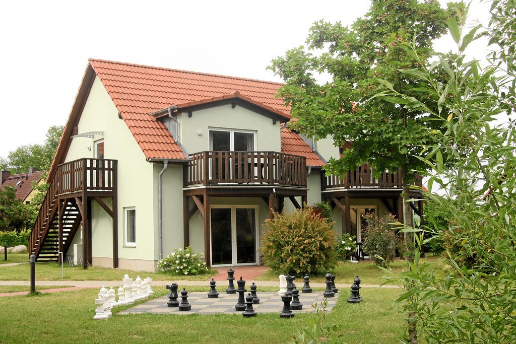 Mueritzparadies - Feriendorf Alte Fahrt Рехлін Номер фото